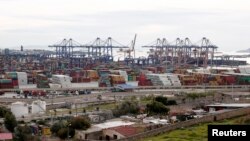 希臘港口比雷埃夫斯