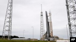 在佛羅里達卡納維拉爾角太空發射基地上蓄勢待發的MAVEN火星探測器。