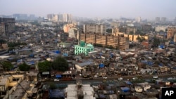 鳥瞰印度城市孟買 （2023年3月16日）