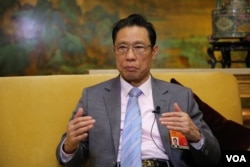 钟南山称 中央权力很大 只要中央想治理雾霾 没有不可能实现的东西（美国之音东方拍摄）