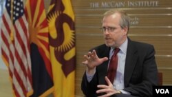 Дэвид Крамер