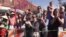 农历新年在美国热度不减 十万人观看游行