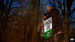 反墮胎人士參加2018年1月在華盛頓的示威遊行