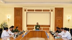 2025年1月31日，緬甸軍方領導人敏昂萊主持的執政軍事委員會，一致批准延長緊急狀態。 (緬甸軍方資訊部門提供／法新社發佈)