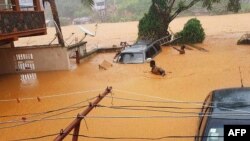 Hotunan ambaliyar ruwa