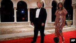 Дональд Трамп и Мелания Трамп Vucci)