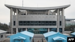 Shugaba Najeriya Muhammadu Buhari Da Shugabannin Jami&#39;an Tsaron Kasa