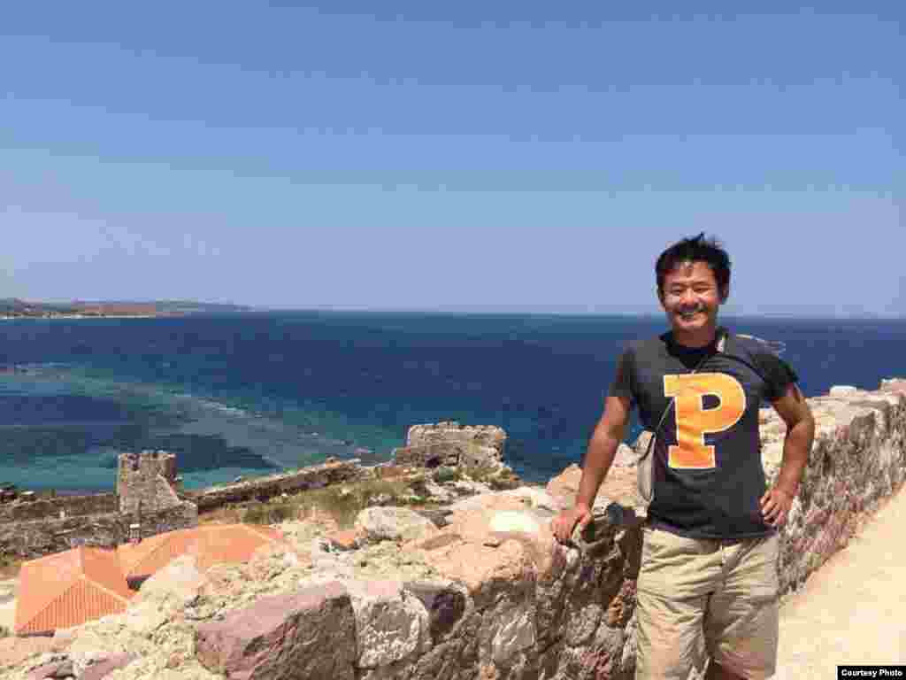 2016年8月，王夕越第二次赴伊朗期间被捕。隔年，当局以&ldquo;间谍罪&rdquo;和&ldquo;与伊朗有敌对关系的国家进行合作罪&rdquo;判处他十年徒刑（曲桦提供）