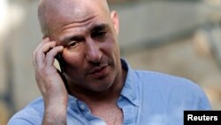 《纽约时报》马修•罗森伯格