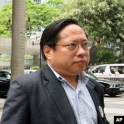 民主党主席何俊仁(资料照片)