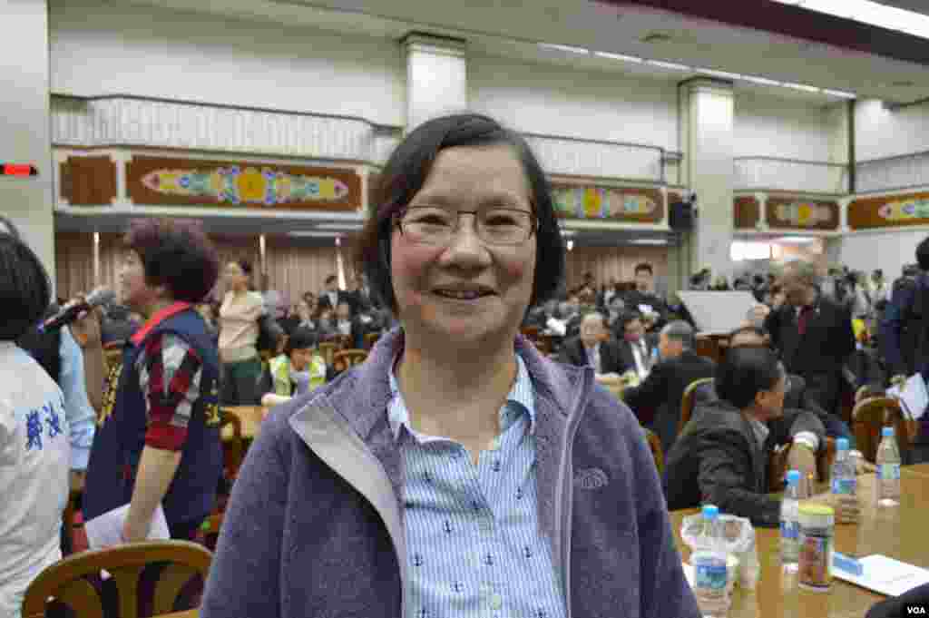 国民党立委罗淑蕾 （美国之音申华拍摄）