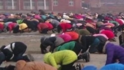 河南学校规定学生跪拜孔子像诵读道德经