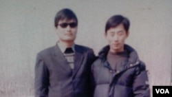 陳克貴（右）與陳光誠的合影（資料圖片）