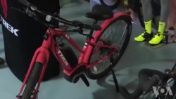 纽约传统：教堂为自行车举行平安祝福礼