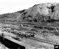 Рабочие на месте будущего Панамского канала, 1912 год