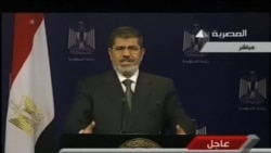 穆爾西的支持者和反對者在開羅街頭衝突