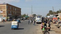 Kanneen Hidhaman Hin Hikamnee, Gaaffiin Keenyas Deebii Hin Arganne.Jiraattoota Walqixxee