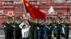 中国军人在莫斯科红场举行的纪念二战胜利70周年的庆祝仪式上。（2015年5月9日）