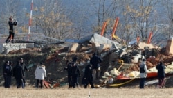 ລາຍການກະຈາຍສຽງຂອງວີໂອເອລາວ: ເກົາຫຼີໃຕ້ ປະເຊີນວິກິດການທາງການເມືອງ ພາຍຫຼັງການຖອດຜູ້ນໍາສອງຄົນ