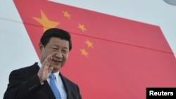 9月4日习近平抵达俄罗斯参加20国峰会（资料照片）