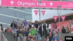 關注奧運會的體育愛好者﹐2012年的倫敦奧運和四年前的北京奧運相比﹐感受到很多的不同體驗。