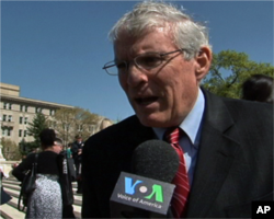 美国家庭执行主任罗恩•波拉克