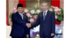 Tổng Bí thư-Chủ tịch nước Tô Lâm (phải) tiếp Tổng thống đắc cử Indonesia Prabowo Subianto tại Hà Nội ngày 13/9/2024.