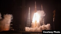 美国空军太空司令部2016年8月19日发射卫星 （ULA联合发射同盟照片） 