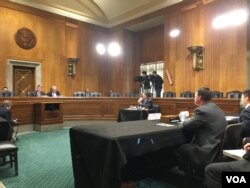 參議院外交委員會亞太與國際網絡安全小組委員會五月15日舉行“美國在亞太領導力”聽證會(美國之音鐘辰芳拍攝)