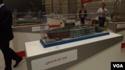 去年莫斯科武器展上展出的基洛级潜艇模型。