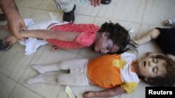 8月21日在大馬士革郊區死於毒氣襲擊的兒童的遺體。