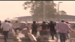 2014-01-09 美國之音視頻新聞: 人權觀察要求柬埔寨當局釋放罷工工人