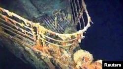 FILE - The port bow railing of the Titanic as photographed in 1996