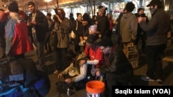 川普总统支持者和反对者在南加州发生冲突， 有两人受轻伤