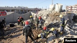 汽車炸彈爆炸現場