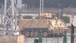 埃及總統穆爾西無視抗議者的要求