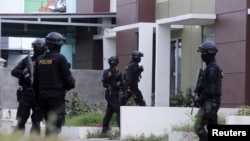 印度尼西亚反恐警察在廖内群岛展开反恐行动(资料照片)