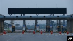 自從今年4月由於局勢緊張而關閉通往朝鮮開城工業園區的海關通道十分冷清。