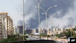 利比亚最大机场周边地区爆发激烈战斗