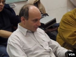 俄罗斯绿色和平组织的科雷德林(美国之音 白桦)