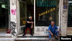 雅典市內商店蕭條