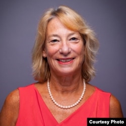 西雅图律师贝基•罗