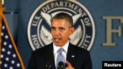 2013年10月7日奥巴马总统在华盛顿对美国联邦紧急事务管理署的工作人员发表谈话