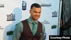 澳大利亚偶像歌手塞巴斯蒂安