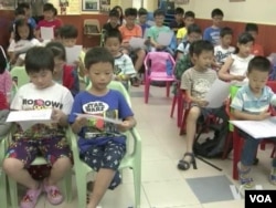 在前英国殖民地香港, 提供美式英语的私立语言学校越来越多