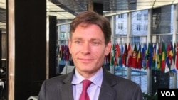 Tom Malinowski,Ministri Dhimma-alaa Ameerikaatti itti-aanaa ministeerri dhimmoota Dimokraasii, Mirga Namoomaa fi Hojii