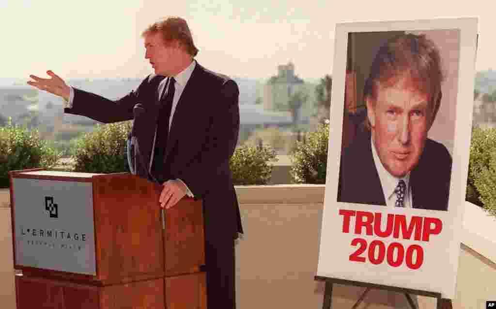 1999年12月6日，川普在加州洛杉矶比弗利山对记者发表谈话。当时美国的改革党考虑提名川普为该党的总统候选人。川普在参加共和党之前，也先后参加过民主党和美国的小政党改革党。