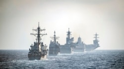 2020年3月15日美利坚远征打击群与罗斯福号航母作战群在南中国海演练（美国海军照片）