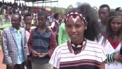 Filamuu Dr. Abiyyi Laalchisee Yaada Dargaggoota Amboo