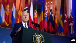 ປະ​ທານ​າ​ທິ​ບໍ​ດີ ສະ​ຫະ​ລັດ ທ່ານ ໂຈ ໄບ​ເດັນ ກ່າວ​ຄຳ​ປາ​ໄສ​ຢູ່ກອງ​ປະ​ຊຸມ​ສຸດຍອດ​ອົງ​ການ NATO, ນະ​ຄອນຫຼວງ ວໍ​ຊິງ​ຕັນ, 9 ກໍ​ລະ​ກົດ 2024.